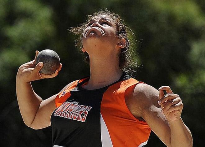 Shot put faces. Reminds me of the diving board faces.. tfw you blow and she still sucking