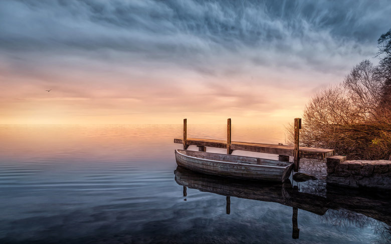 Wallpaper Comp 4 (Nature). .. almost none of these are desktop size, been said to death so I decided to reverse google search the small ones and find bigger versions. 1st one is already big 